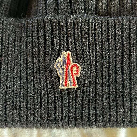 moncler wool beanie - Picture 3 of 4